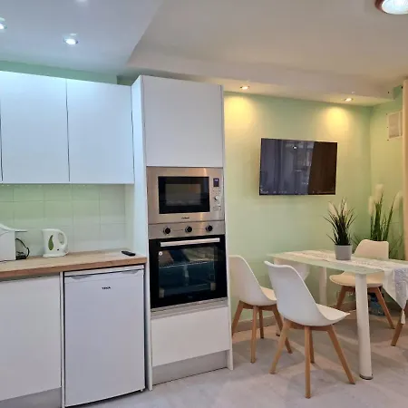 Fresh In Americas, Pe210 Next To The Apartament Arona (Tenerife)